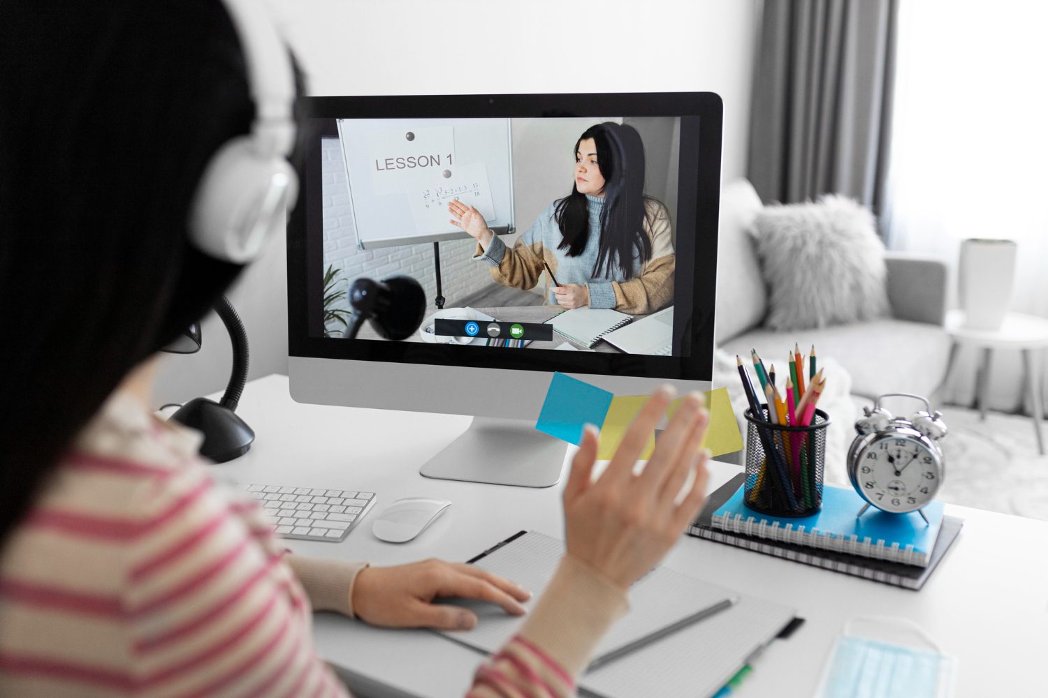 Graba tu curso online con ayuda profesional y destaca desde el primer minuto