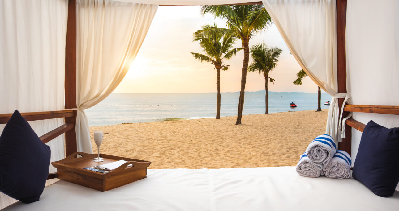 Marketing hotelero en Tenerife: guía para captar huéspedes y rentabilizar tu hotel en 2025