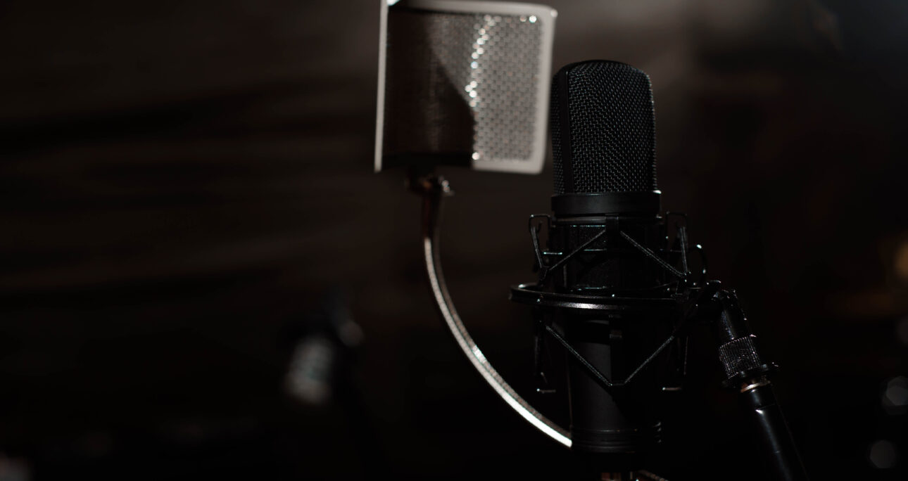 Sistema para grabar podcast empresarial profesional