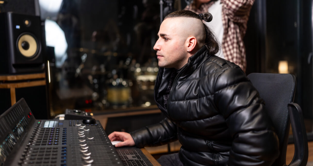 Producción musical en Tenerife · qué hacemos los estudios audiovisuales (y qué no)