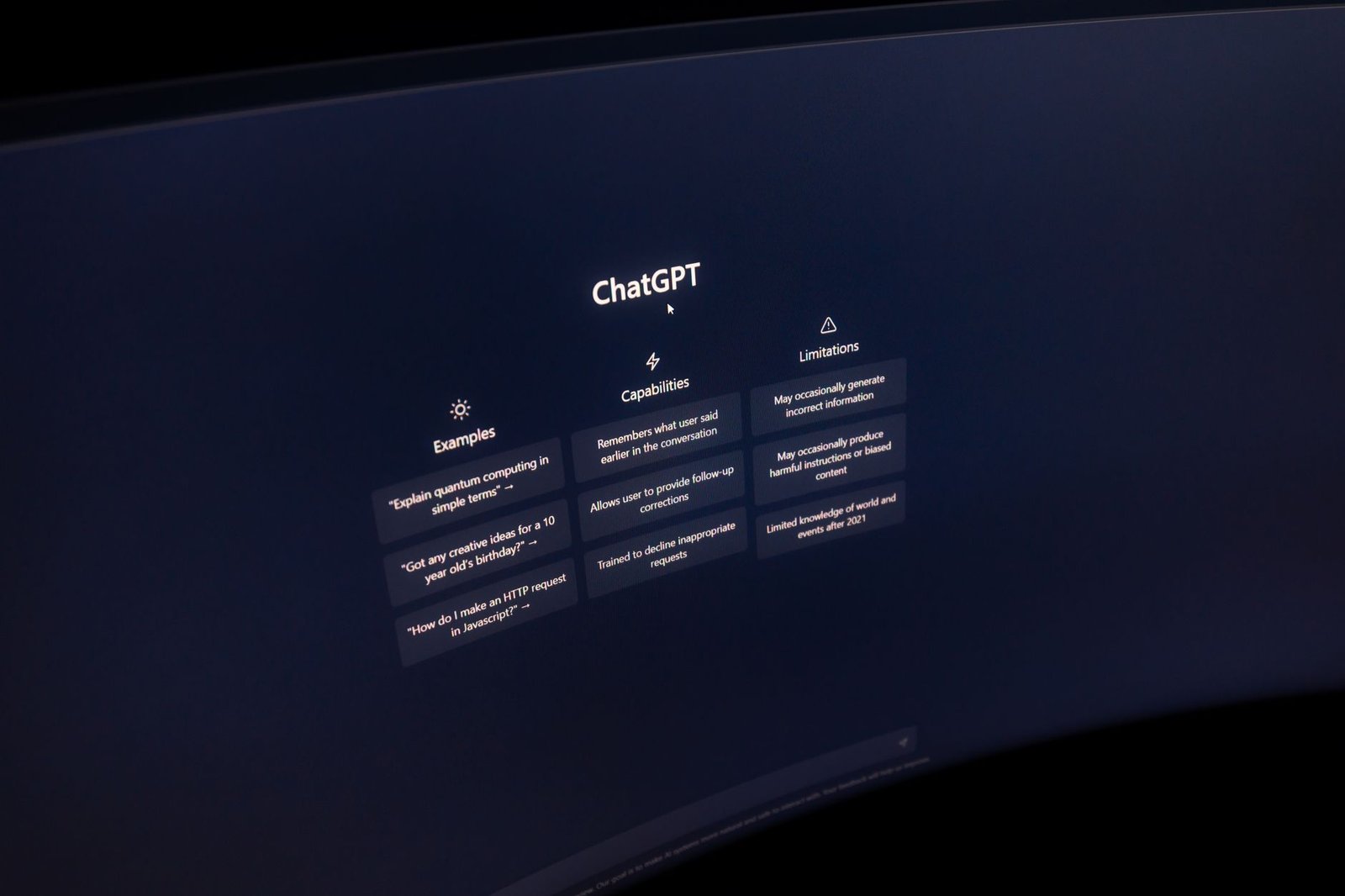 cliente satisfecho tras usar un chatbot bien implementado