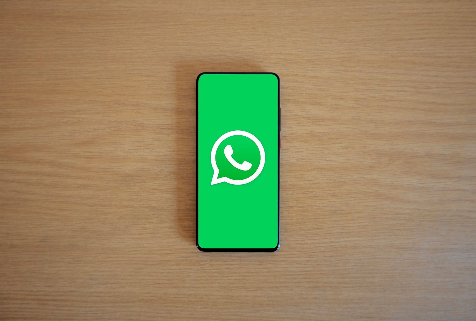 El post que abre conversaciones · grabado en estudio + guion que convierte
